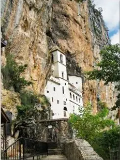 Manastir Ostrog – Čudo u Steni – sa ramom