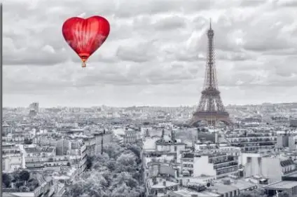 Pariz u Obliku Srca – sa ramom